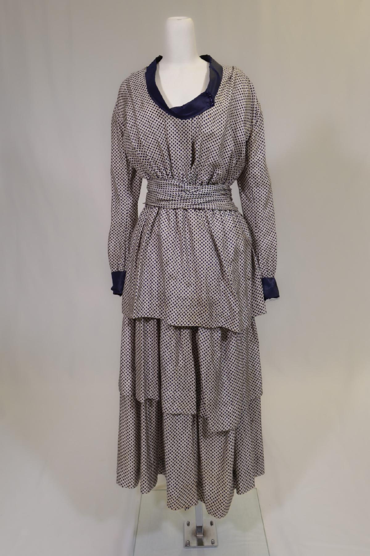 Clothing & Textiles: Day Dresses Circa 1917 - New Canaan Museum and  Historical Society