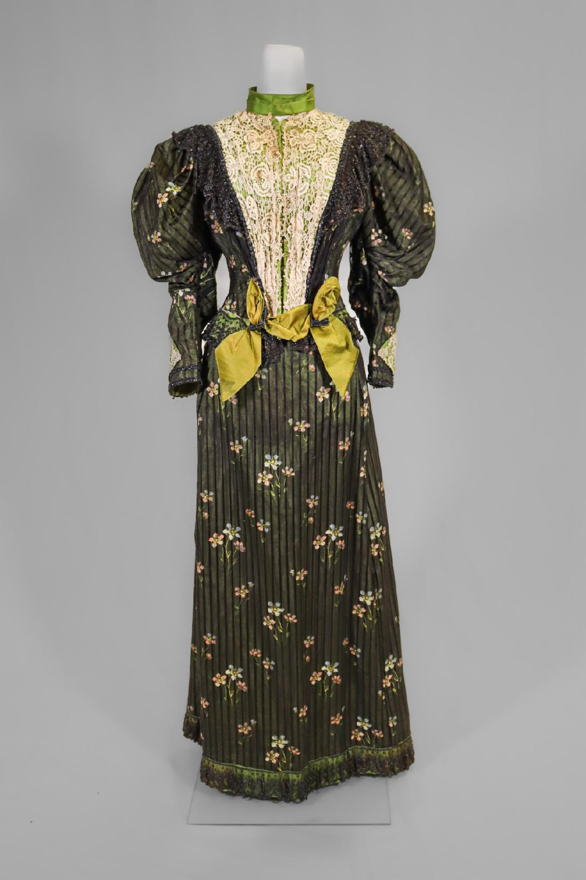 And For Some More Edwardian Day Wear…